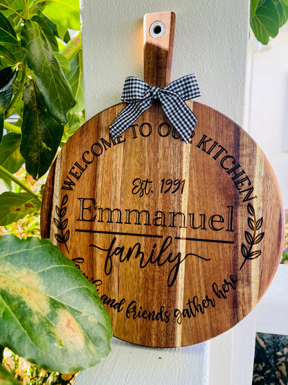 Round Engraved Acacia Cheese Board (Custom Engraving)